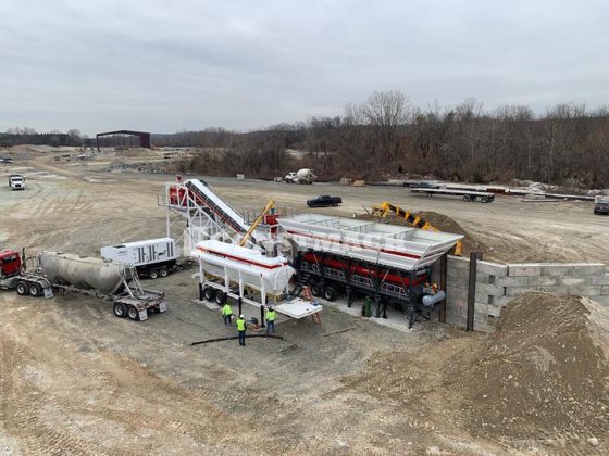 移动混凝土搅拌站