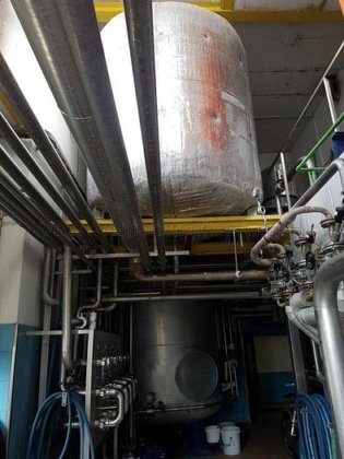 麦汁冷却機能付き醸造容器