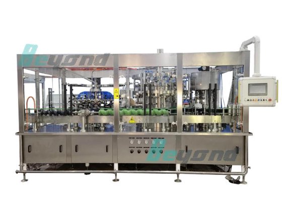 带 UHT 灭菌系统的玻璃瓶果汁生产线