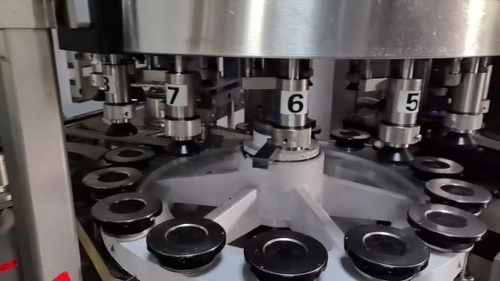 2014年克朗斯贴标机， 26000bph