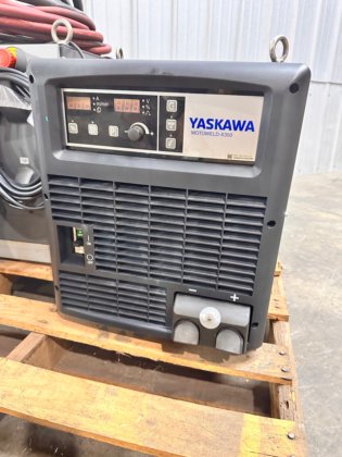 Yaskawa AR700 Welding Robot 8Kg