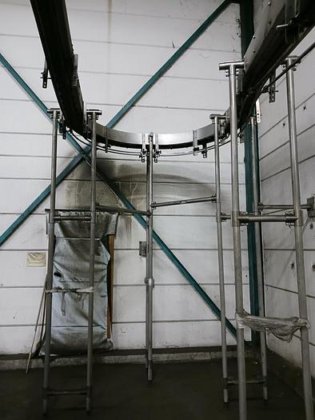 PETボトルの空輸