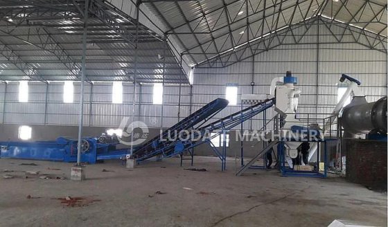 微細なおがくずメーカー/おがくずマシンに木材チップを粉砕/おがくず粉砕機用木材粉砕機