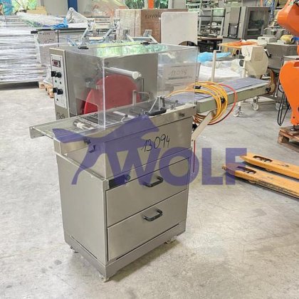 尼尔森涂布机 - 工作宽度为 180 毫米，配有质量轮。