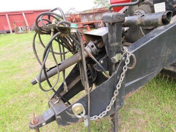 2002 Case IH LBX 331