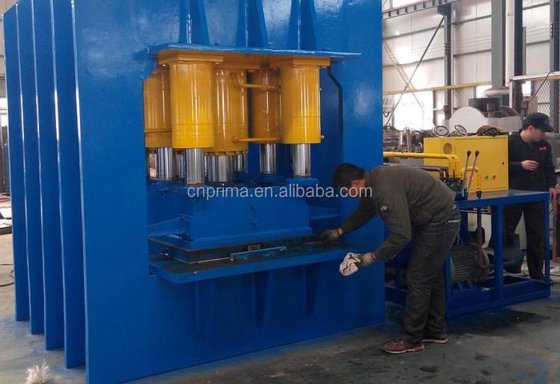 315T生产线油压式铲车制作机