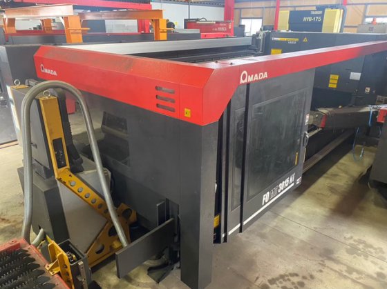 2016 アマダ FOMⅡ-3015NT