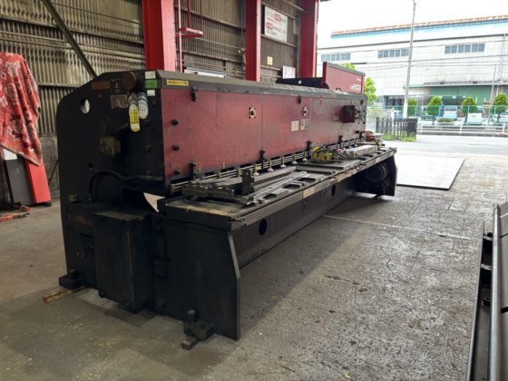 1991 アマダ M-4045