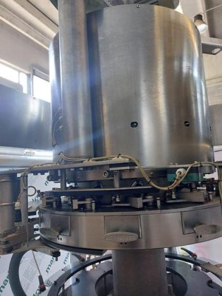 2011 Bertolaso Capping machine