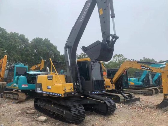 2022 Volvo EC140