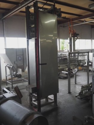 NN crate stacker Crate storage