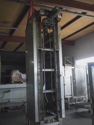 NN crate stacker Crate storage