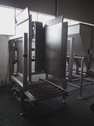 NN pallet stacking and de-stacking