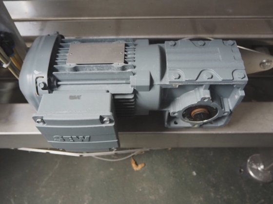 NN pallet stacking and de-stacking