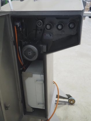 Marel Meat Processing Inc. Eplucheuses