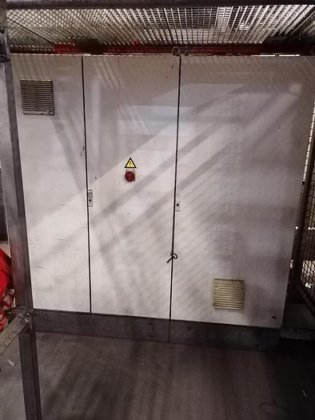 無料のクレート運搬業者