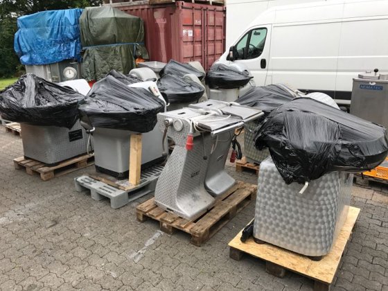 Seydelmann、Krämer Grebe、Scheffel の古い世代のセルフ修理用ボウル カッターです。