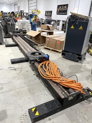 KUKA KR 6-2, 6 AXIS