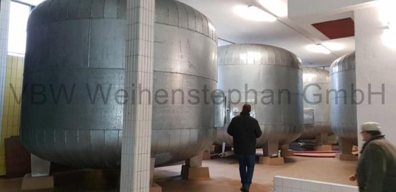 貯蔵タンク（2個）