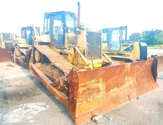 CATERPILLAR D6M