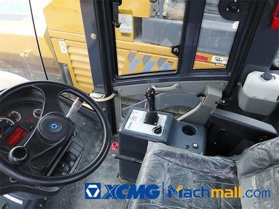 XCMG XS263J