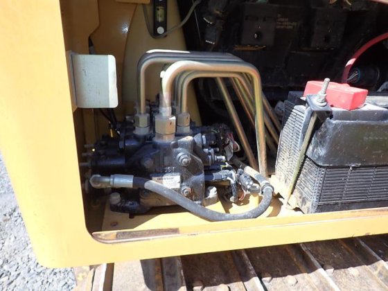 2011 CAT D5K XL Crawler