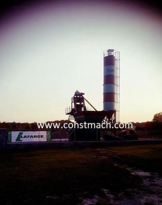 紧凑型混凝土搅拌站，产能 20 立方米/小时，全新