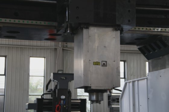 Small Fully Closed Loop CNC