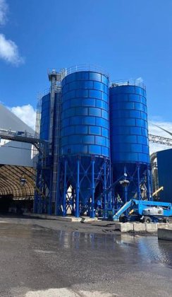 1000トンセメントサイロ