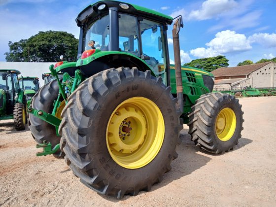 2022 John Deere 6190M