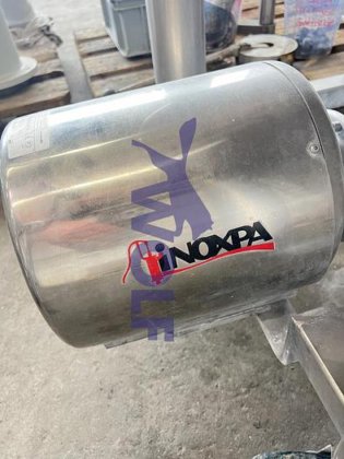 作为混合器的不锈钢容器 - 双壁，带插入式混合涡轮，2013 年。