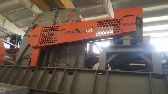 三次衝撃破砕機