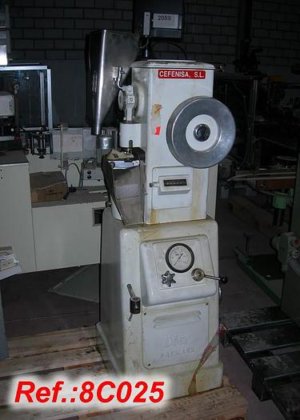 diaf」縦型プレス