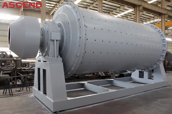 石の鉱山の耐久性の大規模の金の鉄鉱石の粉砕機 2400x3000 の球の製造所