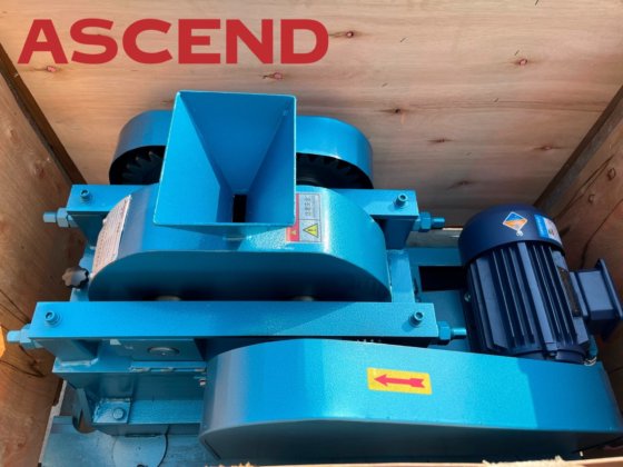 実験室試験のための鉄の金の銅鉱石の石を押しつぶす小さい実験室の二重ローラーの粉砕機機械