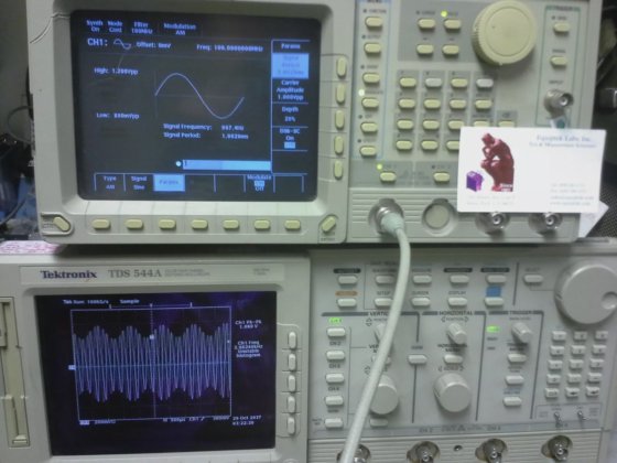 Tektronix AFG2020 100MHz Programmable Arbitrary