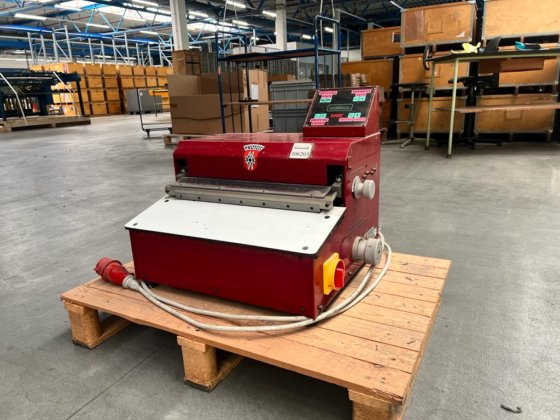 1996 Protos 1652/450