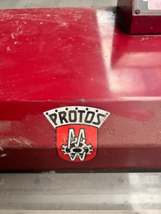 1996 Protos 1652/450