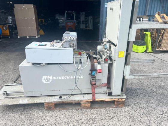 1993 Thando 101 (Riensch &