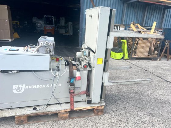 1993 Thando 101 (Riensch &