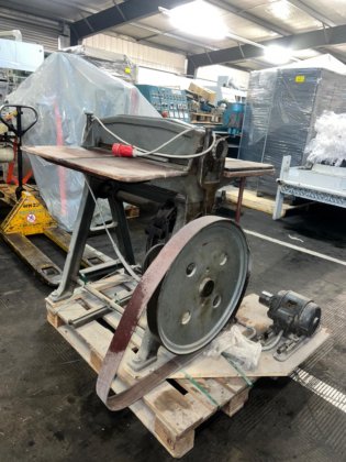 1951 Polygraph Titan CTK VII