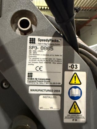 2004 SCW Spill Containment Workstation