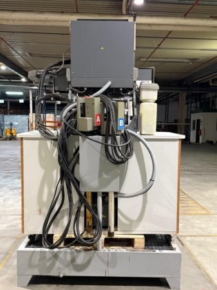 2004 SCW Spill Containment Workstation