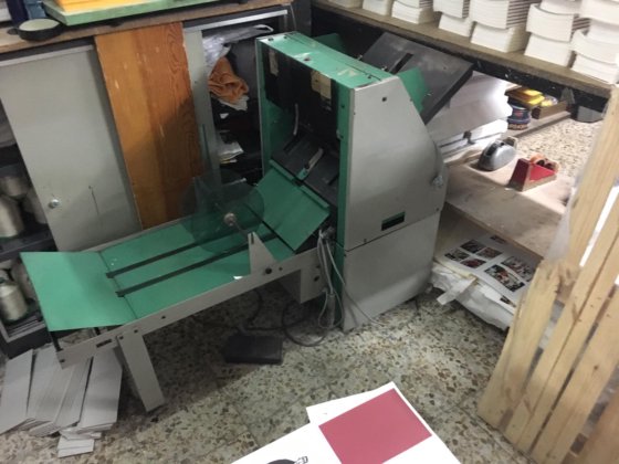 Nagel Foldnak