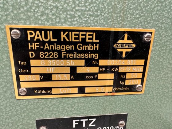 Kiefel KH 500