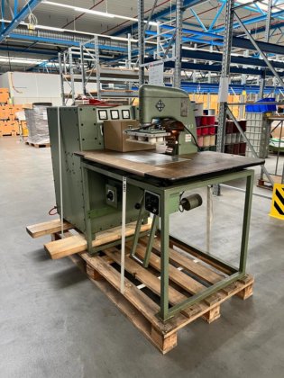 Kiefel FP 150 C