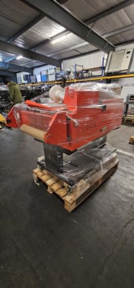 2005 Smipack S560 Red