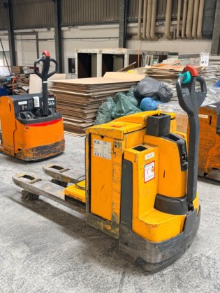 Jungheinrich EJE 220