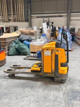 Jungheinrich EJE 220