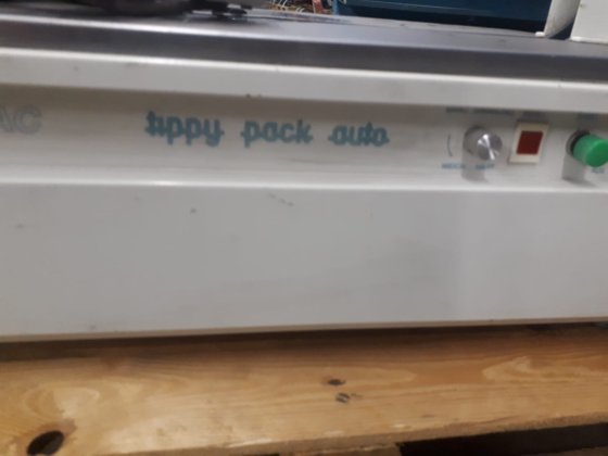 Compac Tippy Pack auto